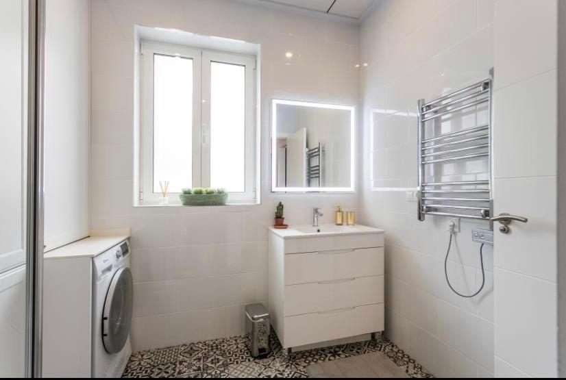 Lovely Barrio Apartment Alicante Exteriör bild